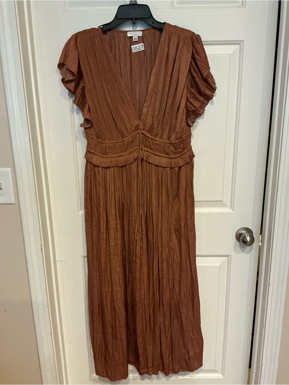 Current Air Rust Midi Dress with V-Neck and Flutter Sleeves